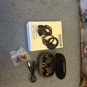 Black Bluetooth Earbuds with Charging Case